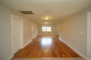 810 W Woodlawn Ave, Tampa, FL 33603 - Photo 7