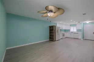 4008 Oak Limb, Tampa, FL 33614 - Photo 9