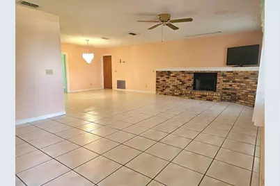 1292 E Lake Shore Boulevard, Kissimmee, FL 34744 - Photo 7