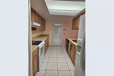 1292 E Lake Shore Boulevard, Kissimmee, FL 34744 - Photo 19