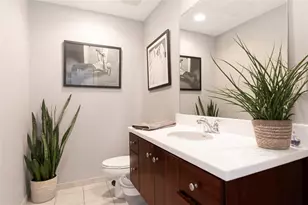 1120 E Kennedy Blvd, Tampa, FL 33602 - Photo 21