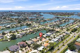 7852 Causeway Blvd S, Saint Petersburg, FL 33707 - Photo 55