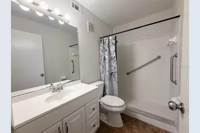 5920 80th Street N #310, Saint Petersburg, FL 33709 - Photo 13