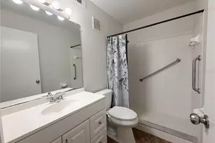 5920 80th St N, Saint Petersburg, FL 33709 - Photo 13