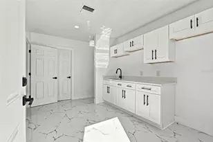 9224 Camino Villa Blvd, Tampa, FL 33635 - Photo 37