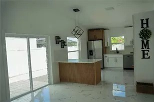 9224 Camino Villa Blvd, Tampa, FL 33635 - Photo 9