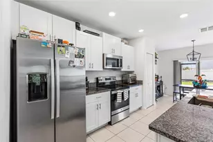 6402 Back Forty Loop, Zephyrhills, FL 33541 - Photo 15