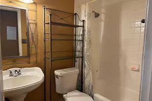 8542 10th St N, Saint Petersburg, FL 33702 - Photo 9