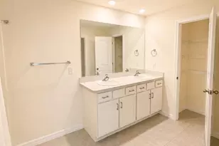35348 Spruce Knob Ct, Dade City, FL 33525 - Photo 17