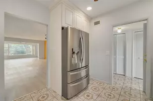 2383 Netherlands Dr, Clearwater, FL 33763 - Photo 13