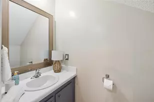 4038 Cortez Dr, Tampa, FL 33614 - Photo 27