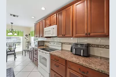 4647 Lacrosse Court, New Port Richey, FL 34655 - Photo 11