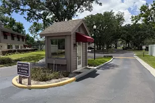 819 Oak Park Pl, Brandon, FL 33511 - Photo 17
