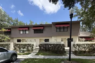 819 Oak Park Pl, Brandon, FL 33511 - Photo 1