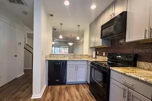 819 Oak Park Pl, Brandon, FL 33511 - Photo 5