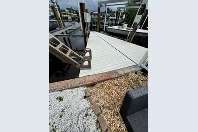 5451 Bayou Grande Boulevard NE, Saint Petersburg, FL 33703 - Photo 39