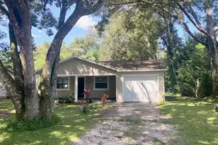 185 Roosevelt Ave, Brooksville, FL 34604 - Photo 1