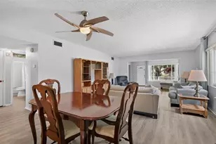 2280 World Pkwy Blvd, Clearwater, FL 33763 - Photo 43