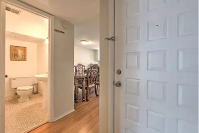 14454 Reuter Strasse Circle #712, Tampa, FL 33613 - Photo 5