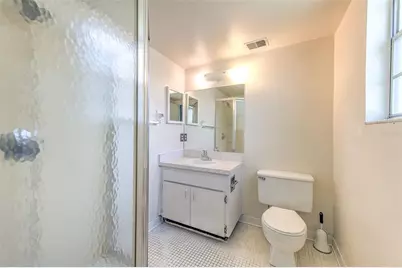 14454 Reuter Strasse Circle #712, Tampa, FL 33613 - Photo 17