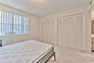 14454 Reuter Strasse Cir, Tampa, FL 33613 - Photo 25