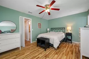 5217 81st St N, Saint Petersburg, FL 33709 - Photo 17