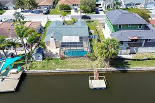 9826 Island Harbor Dr, Port Richey, FL 34668 - Photo 7