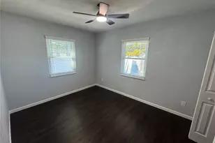 3600 Alabama Ave NE, Saint Petersburg, FL 33703 - Photo 17