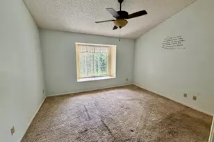 11838 Branch Mooring Dr, Tampa, FL 33635 - Photo 27