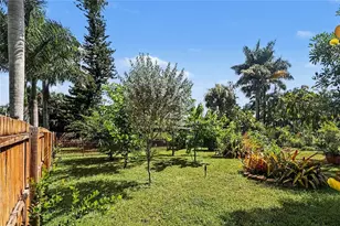 27791 Michigan St, Bonita Springs, FL 34135 - Photo 23
