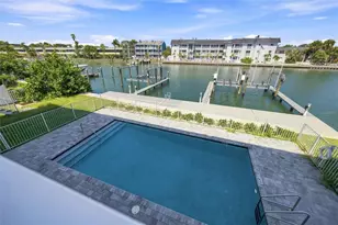 11797 1st St E, Treasure Island, FL 33706 - Photo 33