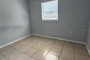1016 Vine Ave Ave, Clearwater, FL 33755 - Photo 9