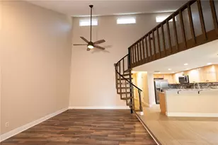 201 Somerset Ln, Palm Harbor, FL 34684 - Photo 7