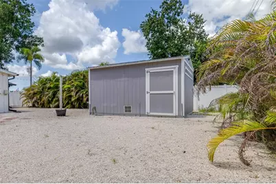 729 88th Avenue N, Saint Petersburg, FL 33702 - Photo 33