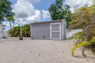 729 88th Ave N, Saint Petersburg, FL 33702 - Photo 33