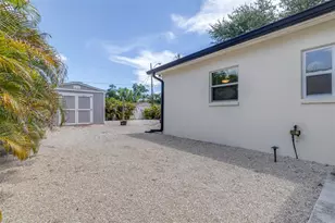 729 88th Ave N, Saint Petersburg, FL 33702 - Photo 31