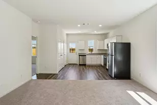 5859 Kalamata Dr, Polk City, FL 33868 - Photo 5