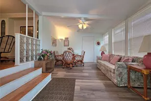 5634 Arrowhead Dr, Zephyrhills, FL 33542 - Photo 5