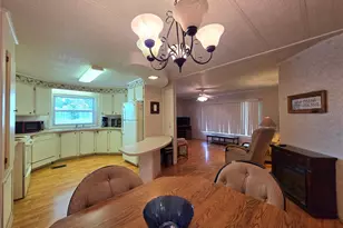 5634 Arrowhead Dr, Zephyrhills, FL 33542 - Photo 15