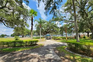 5634 Arrowhead Dr, Zephyrhills, FL 33542 - Photo 45