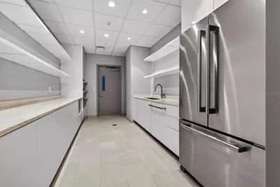 400 Central Avenue #3706, Saint Petersburg, FL 33701 - Photo 17