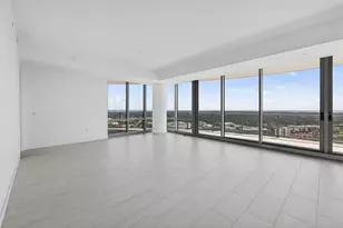 400 Central Ave, Saint Petersburg, FL 33701 - Photo 9