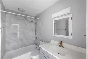 9013 Tudor Dr, Tampa, FL 33615 - Photo 3