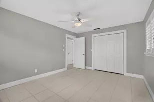 541 Lillian Dr, Madeira Beach, FL 33708 - Photo 37