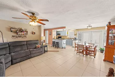 9537 Crestview Street, Seminole, FL 33772 - Photo 3