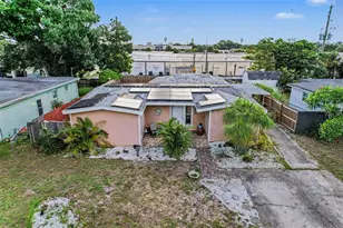 9537 Crestview St, Seminole, FL 33772 - Photo 1
