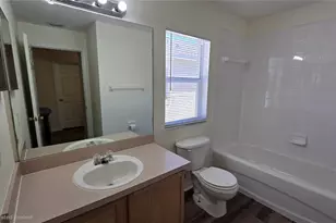 12922 Fieldmoor Ct, Riverview, FL 33579 - Photo 17