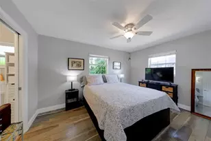 512 61st St S, Saint Petersburg, FL 33707 - Photo 13