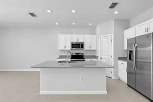 13203 Stable Pl, Parrish, FL 34219 - Photo 7
