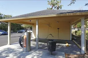 11901 4th St, Saint Petersburg, FL 33716 - Photo 25